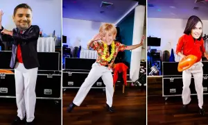 Trzy osoby w białych spodniach i różnych strojach tańczą. Jedna w marynarce, druga w hawajskiej koszuli, trzecia w czerwonej bluzie. Zabawne oczepiny!